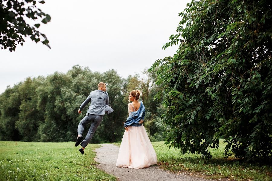 Vestuvių fotografas Sasha Lavrukhin (lavrukhin). Nuotrauka 2019 balandžio 3