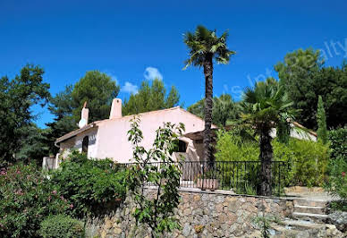 Villa with garden and terrace 3