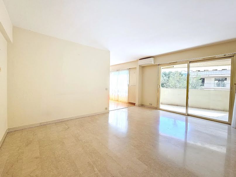 Vente appartement 3 pièces 74.02 m² à Cannes (06400), 335 000 €