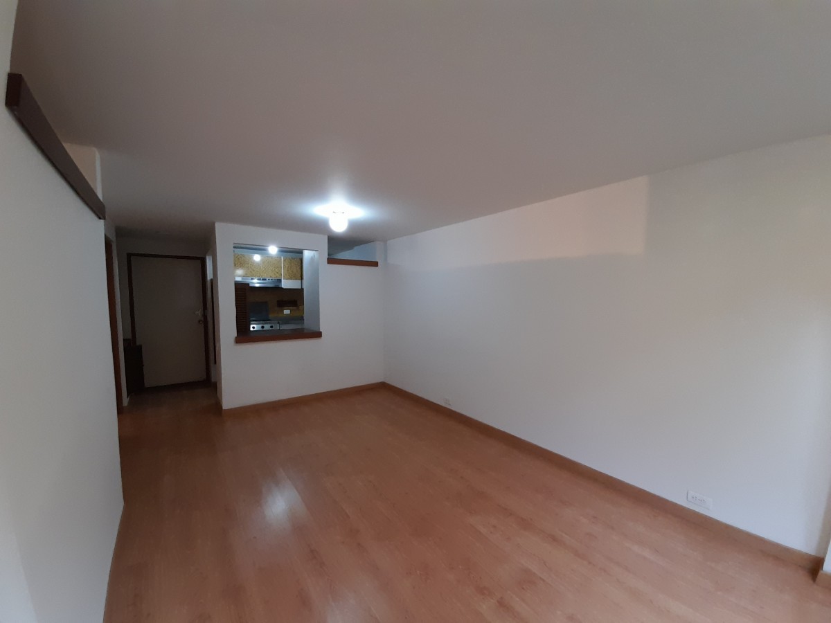 Apartaestudio En Arriendo - Los Rosales, Bogota