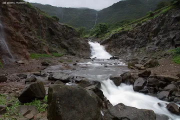 places-to-visit-near-mumbai-monsoon-Malshej_Ghat