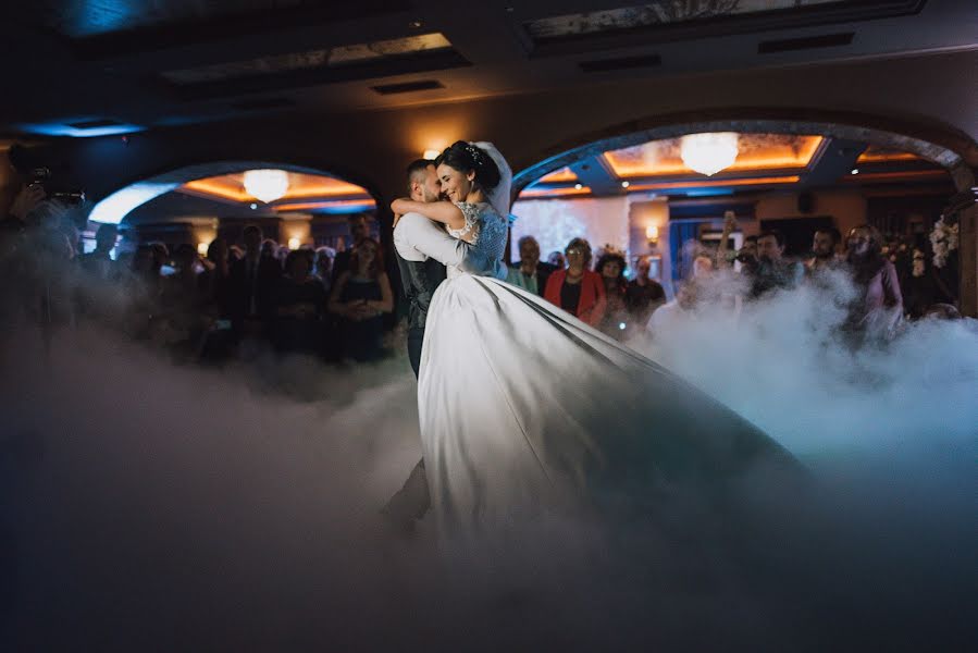 Fotógrafo de casamento Svetlana Bennington (benysvet). Foto de 27 de novembro 2017