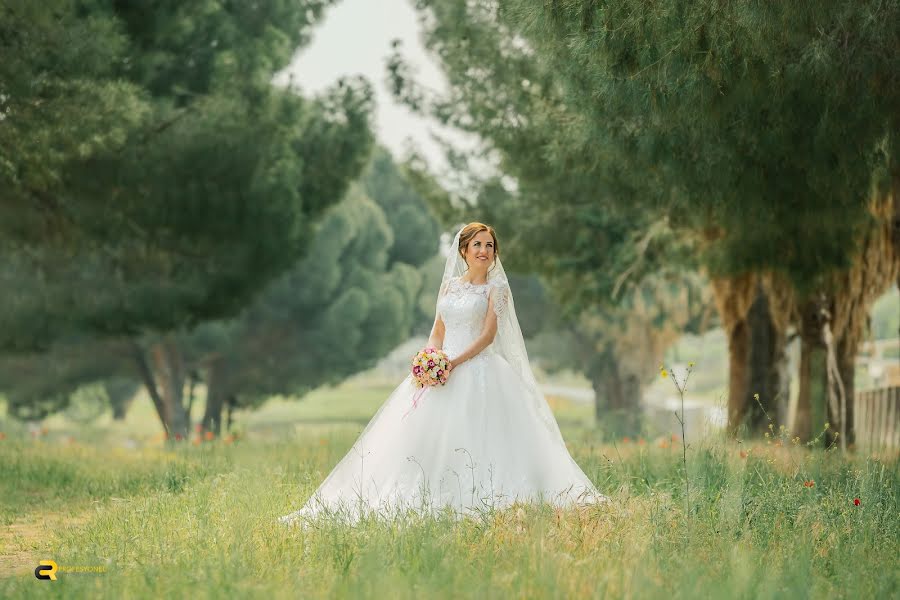 Wedding photographer Cumhur Ulukök (cumhurulukok). Photo of 4 May 2017