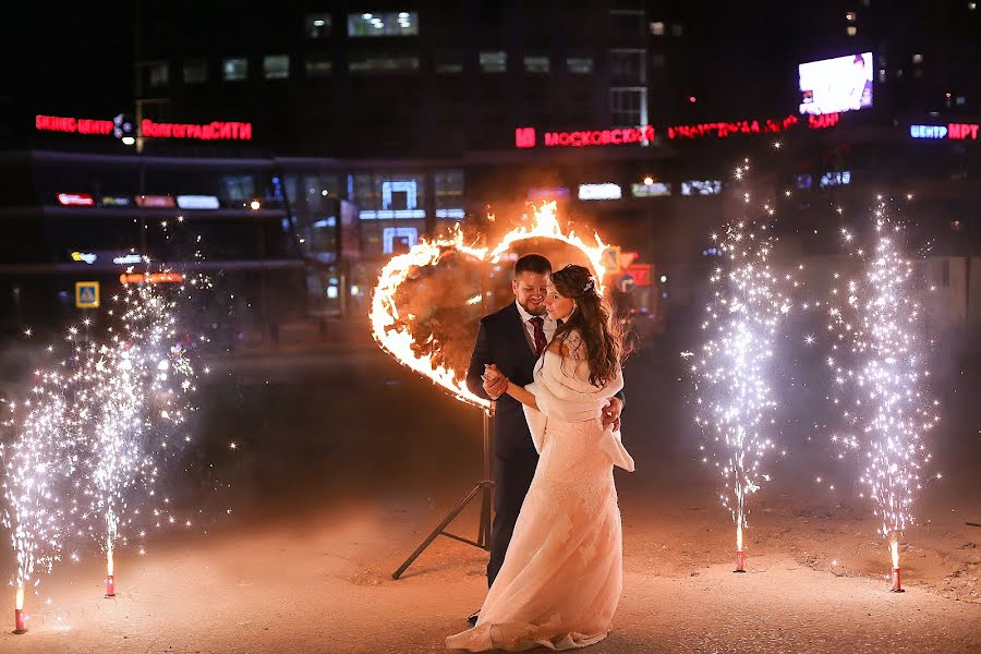 Wedding photographer Elena Burkina (ppbura). Photo of 7 January 2019