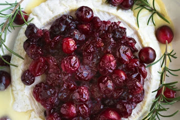 Baked Brie with Maple Roasted Cranberries