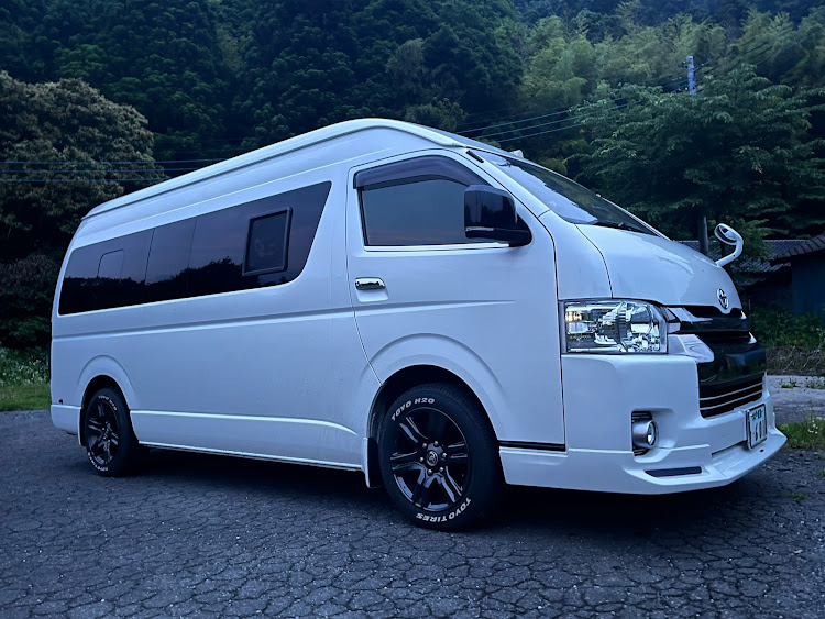 としさんが投稿した夜勤明け・ホタル鑑賞・小山ダム・ハイエーススーパーロングに関するカスタム事例の投稿画像2枚目