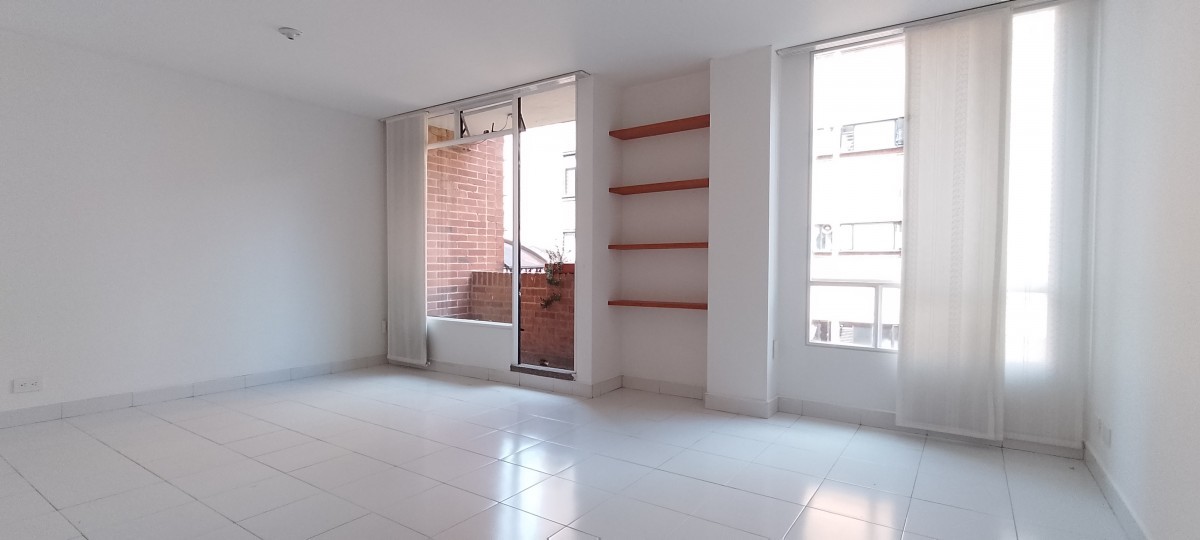 Apartamento En Arriendo - Pontevedra, Bogota