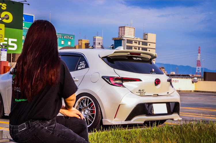 カローラスポーツのカローラスポーツ・車が好きな人と繋がりたい・カローラ・トヨタ・corollasportに関するカスタム事例の投稿画像1枚目