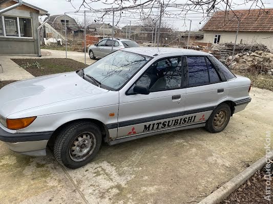 продам авто Mitsubishi Lancer Lancer IV Hatchback фото 2