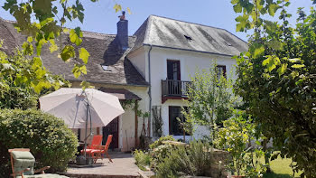 maison à Saint-Priest-les-Fougères (24)