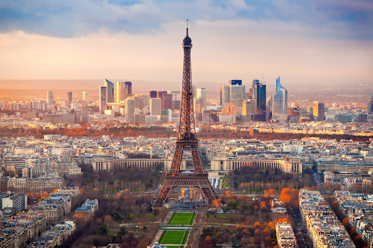 Paris will plant its first "urban forest" on a busy roundabout as part of a plan to turn the French capital into a garden city.