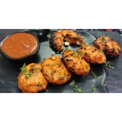 Paneer Tandoori Momos With House Momos Chilli Dip And Mayonnaise Dip