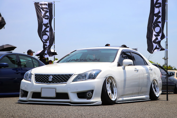クラウンアスリートのJun Style・徘徊の帝王・Car Tuber・スタンスネーション山口・stancenation山口に関するカスタム事例の投稿画像96枚目