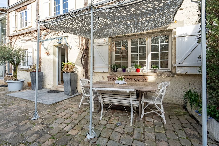 Vente maison 6 pièces 134 m² à Saint-Germain-en-Laye (78100), 699 000 €