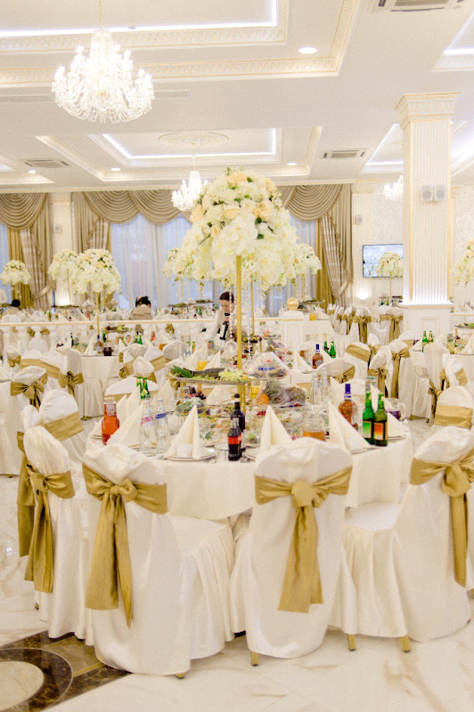 White hall ферганская ул вл8 10. White Hall банкетный зал Москва. White Hall ресторан Ферганская. Ферганская вл 8-10 White Hall. White Hall Уфа.