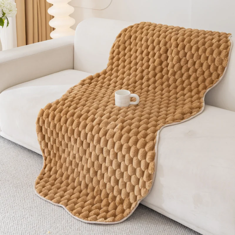 Ongelijke pluche bankhoes Bescherm je meubels, zacht aanvoelend, aanpasbaar en wasbaar. Vernieuw je woonkamer met stijl en comfort.