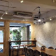 Miss V Bakery Cafe(赤峰店)