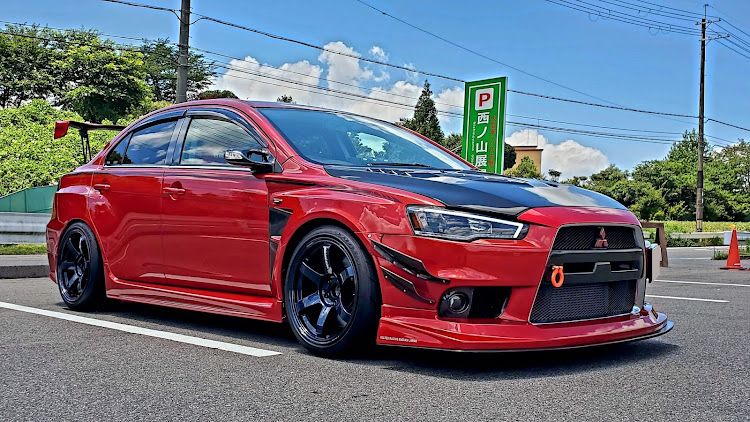 ランサーエボリューションの７月もよろしくお願いいたしますに関するカスタム事例の投稿画像1枚目