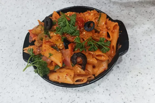 Red Sauce Pasta