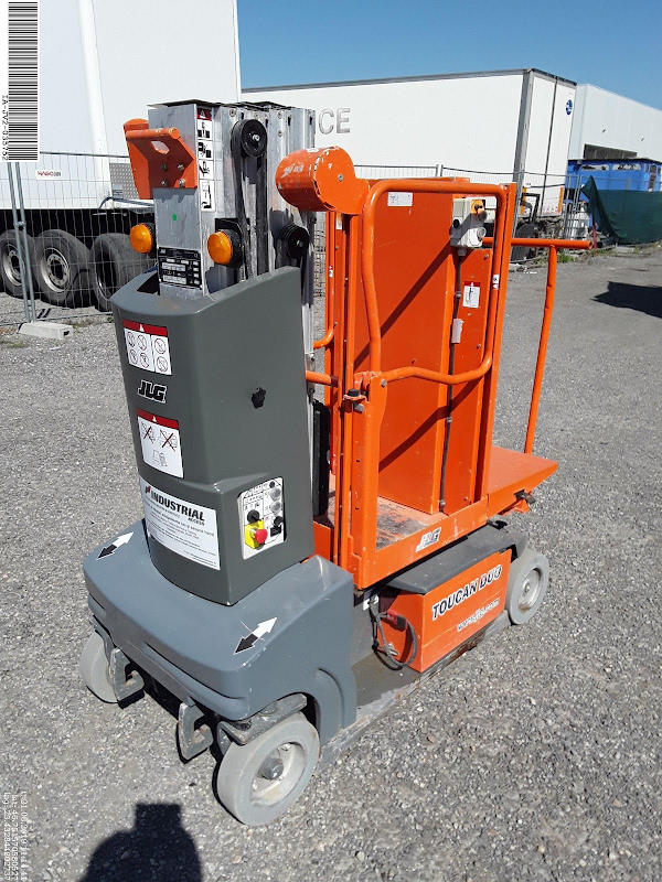 Picture of a JLG TOUCAN DUO