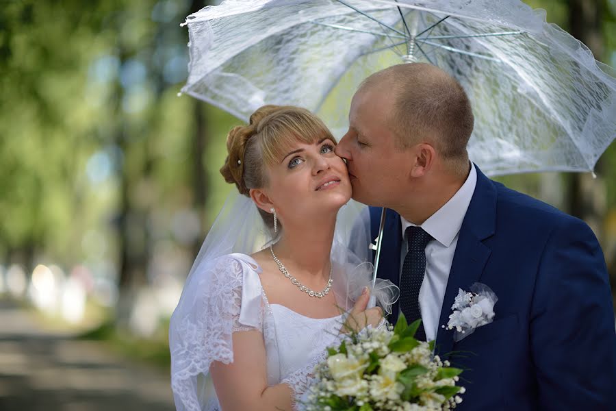 Fotógrafo de casamento Anna Koroleva (fotolikm). Foto de 21 de junho 2015