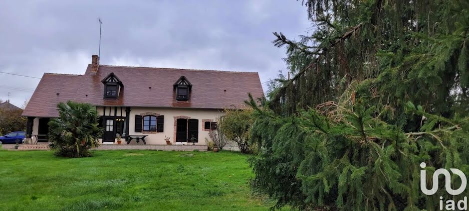 Vente maison 5 pièces 128 m² à Foëcy (18500), 210 000 €