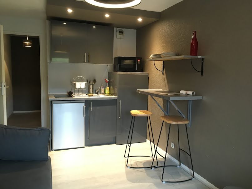 Location meublée appartement 1 pièce 20.45 m² à Amiens (80000), 435 €