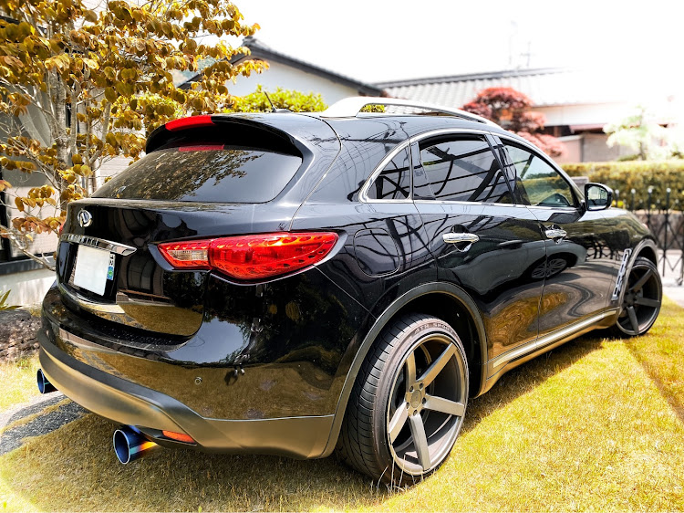 FXの愛媛・宇和島・SUV・ドライブ・VOSSENに関するカスタム事例の投稿画像1枚目