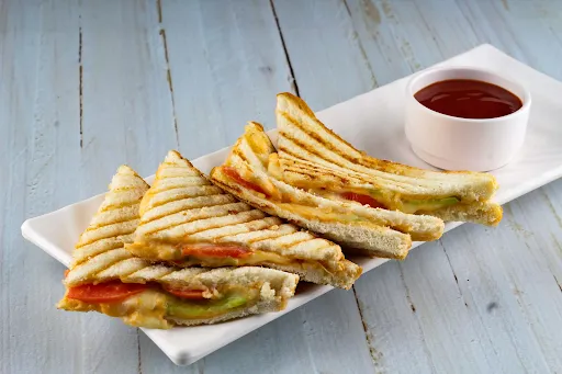 Hot And Sour Soup With Veg Grilled Sandwich