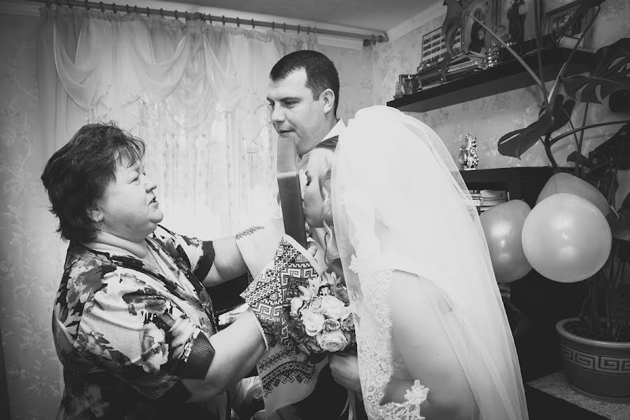 Wedding photographer Oleg Smagin (olegsmagin). Photo of 23 February 2015