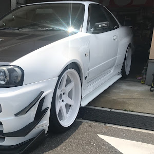 スカイライン GT-R R34