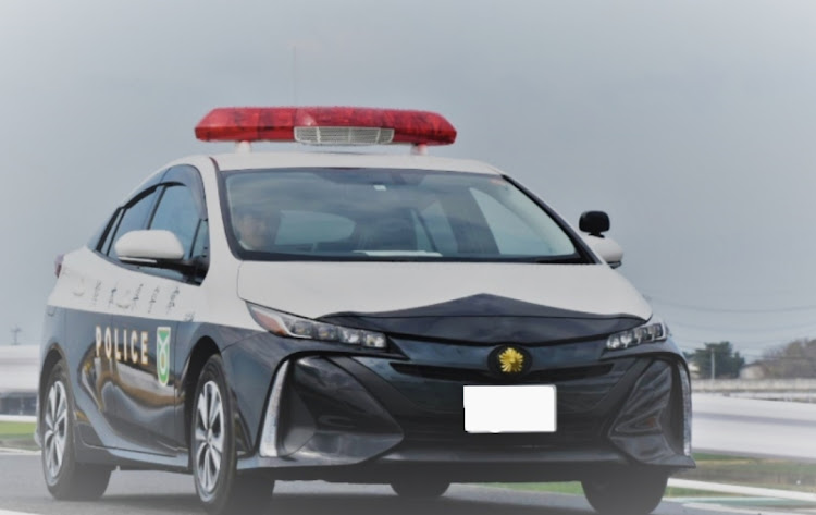 プリウスPHVのプリウスPHVパトカー・平成最後の年末年始・Welcome2019に関するカスタム事例の投稿画像3枚目
