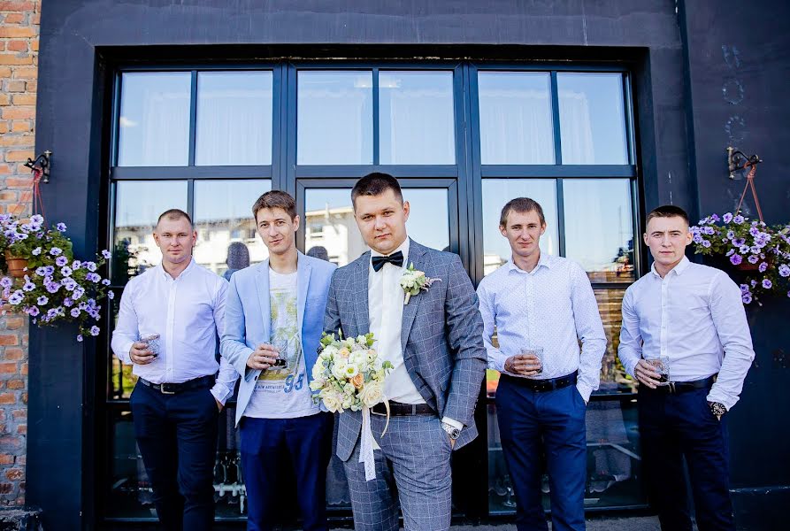 Fotógrafo de casamento Anton Khryapochkin (antonxas). Foto de 19 de outubro 2020