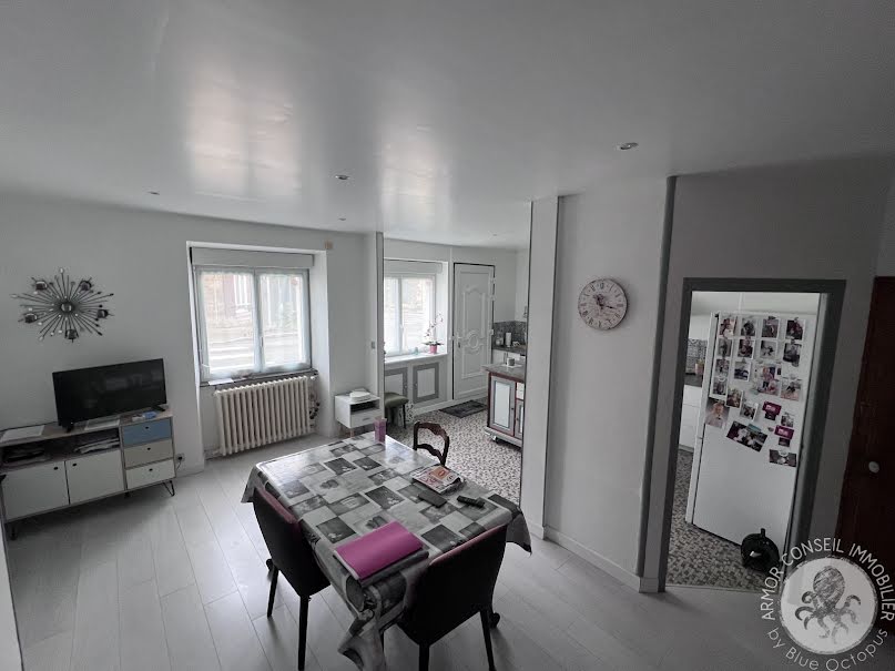 Vente maison 7 pièces 163 m² à Hénanbihen (22550), 247 450 €