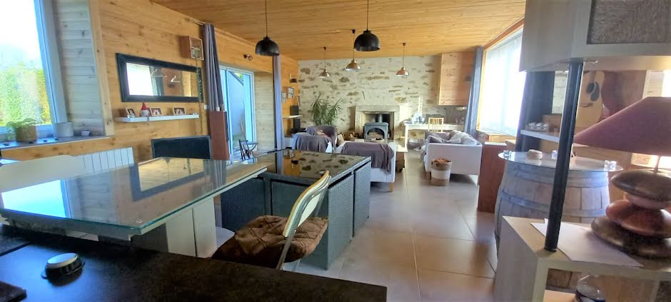 Vente maison 6 pièces 175 m² à Plusquellec (22160), 170 000 €