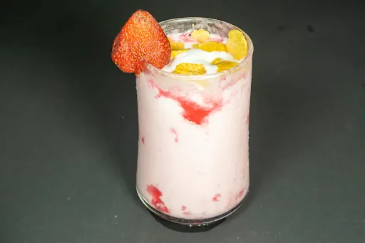 Strawberry Flake Thickshake