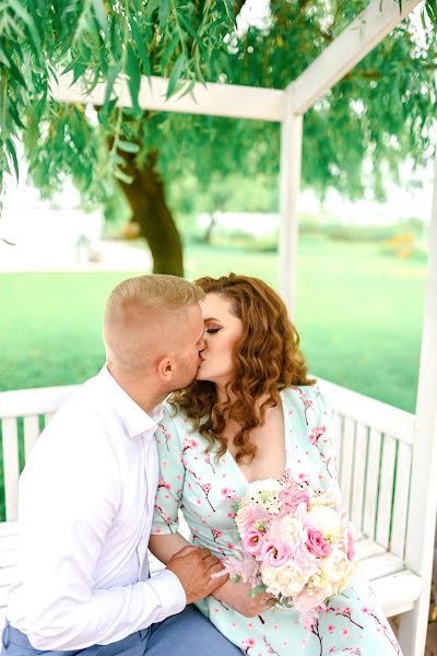 Fotógrafo de casamento Irina F Voicu (irinafvoicu). Foto de 19 de outubro 2022