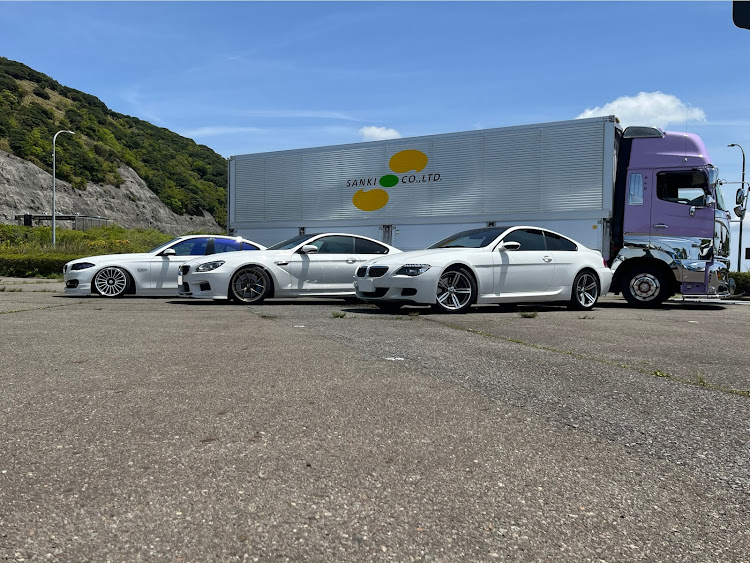 M6 クーペのBMW E63 M6・オフ会に関するカスタム事例の投稿画像1枚目