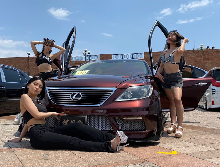 クラウンアスリートの第１回　Familiar Dress up Car Festival・清水マリンパークイベント広場・尾根遺産撮影・チーメンと尾根遺産・告知に関するカスタム事例の投稿画像5枚目