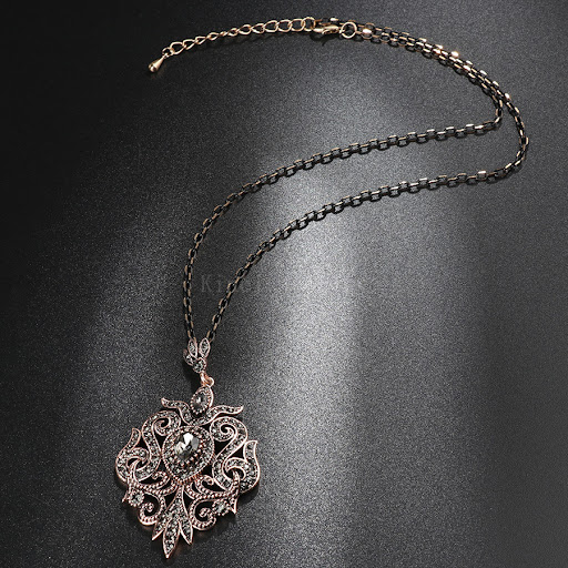 Title 4, Tassel ethnic wind gray crystal necklace