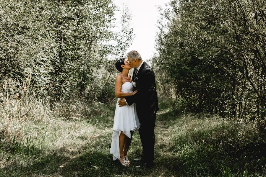 Fotógrafo de bodas Katharina Feuchtner (kfeuchtner). Foto del 11 de mayo 2019