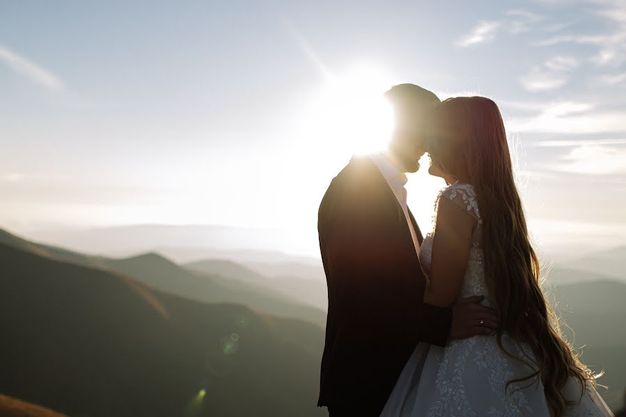 Wedding photographer Oleg Fedyshyn (olegfedyshyn). Photo of 25 June 2022