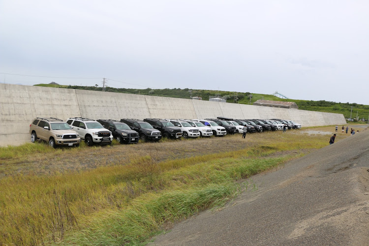 セコイアの#セコイア・セコイアミーティング・オフ会・セコイア・イジりたいに関するカスタム事例の投稿画像2枚目