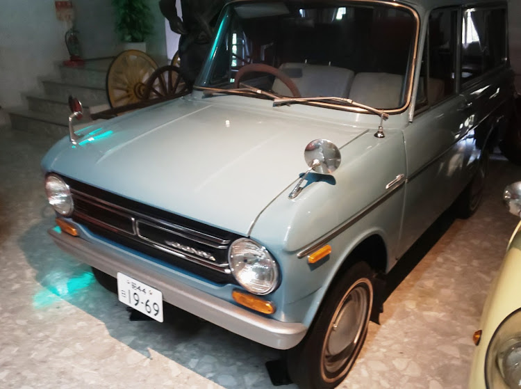 スイフトスポーツの石川県 自動車博物館🚗・第16弾✨・珍車？稀少種と言って！w・タイヤこうかーーーん・車バカ一代に関するカスタム事例の投稿画像22枚目