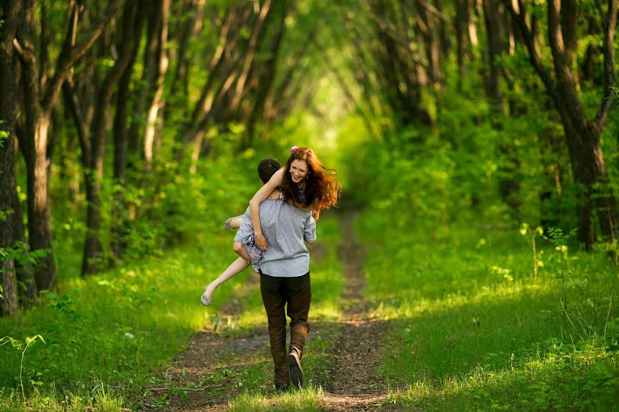 Wedding photographer Natalya Yakovleva (yan-foto). Photo of 27 May 2014