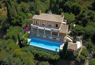 Villa with garden and terrace 19