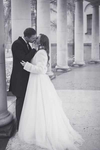 Fotógrafo de casamento Konstantin Shadrin (shadrinfoto). Foto de 13 de novembro 2016