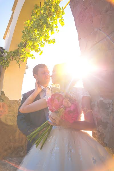 Fotógrafo de bodas Aleksandr Semenchenko (alexsemenchenko). Foto del 18 de diciembre 2015