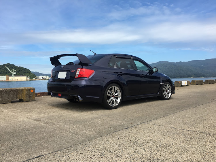 WRX STIのドライブ・舞鶴に関するカスタム事例の投稿画像1枚目
