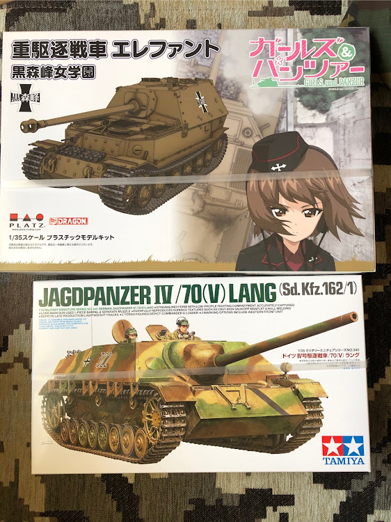 ランサーエボリューションの戦車プラモ・羽根コラボ・グローブ・ガチャガチャR32GT-Rに関するカスタム事例の投稿画像3枚目